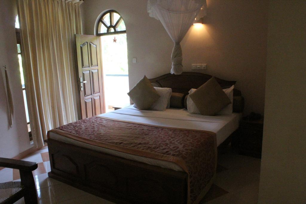Hotel Bentota Village Esterno foto