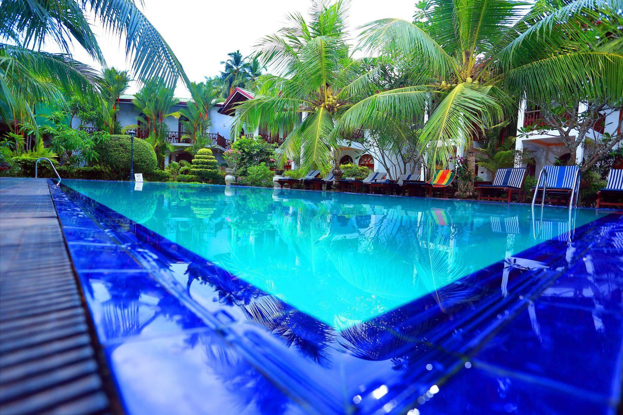 Hotel Bentota Village Esterno foto