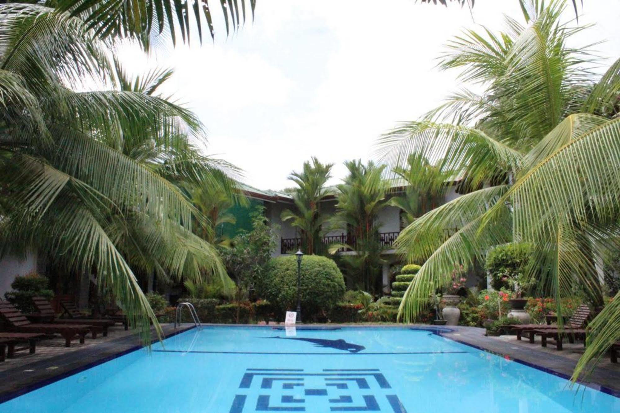 Hotel Bentota Village Esterno foto